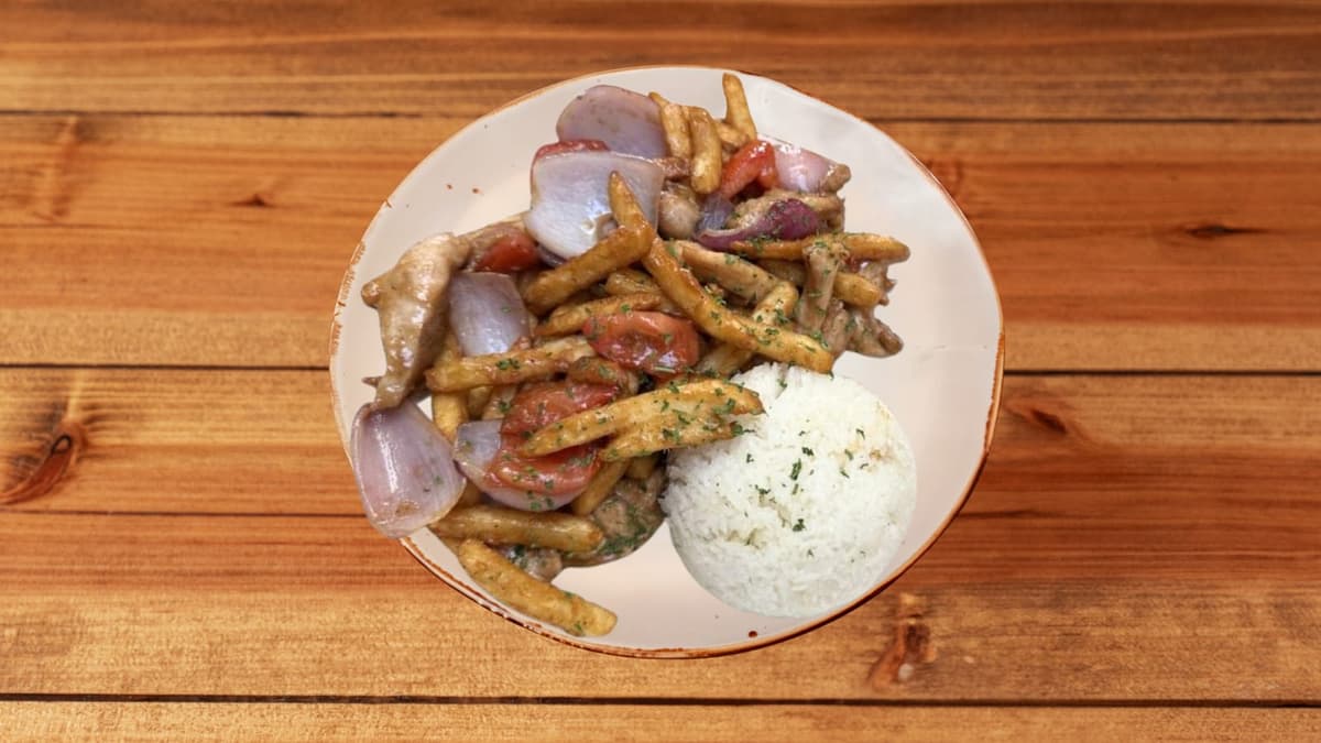 Saltado-Chicken menu item